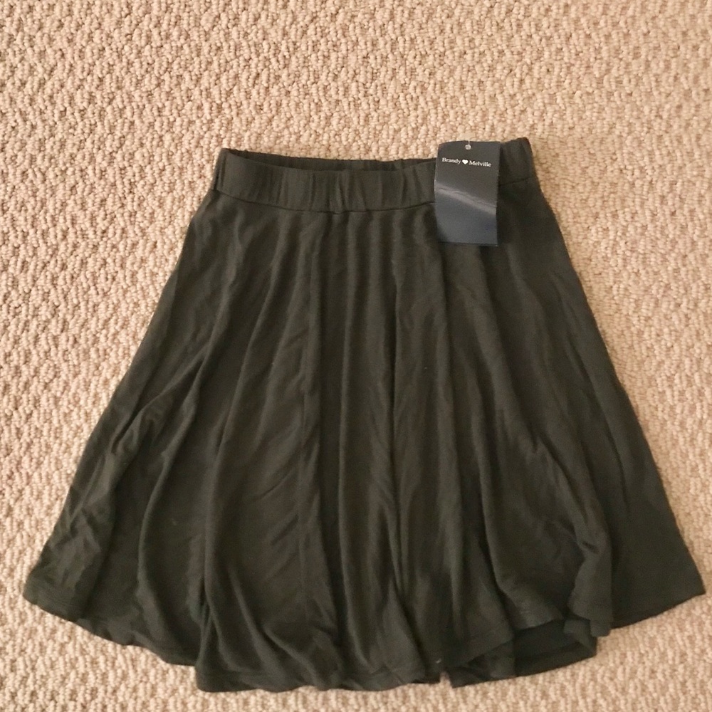 Brandy Melville Skirt ⭐️ NEW